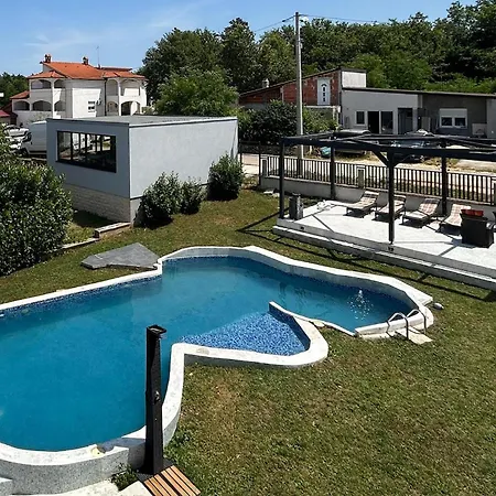 度假居 Beautiful Home In Porec *