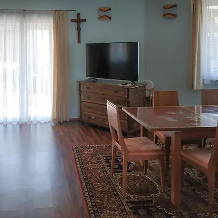 Stunning In Porec 포레치