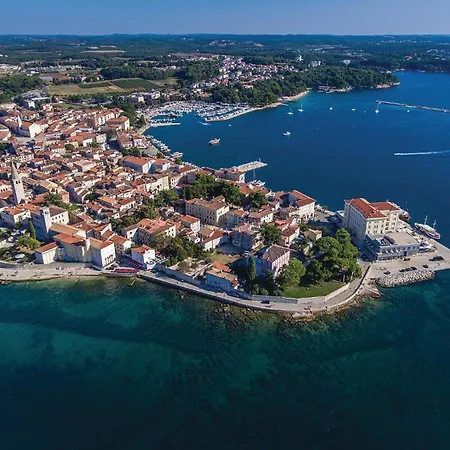 بيت للعطل Stunning In Porec *